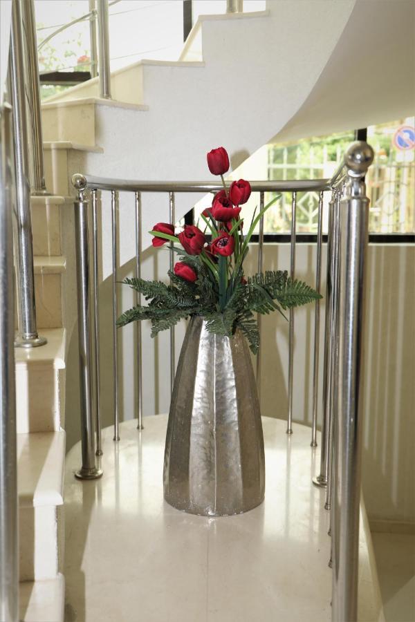 Petrov Family Hotel เนเซบาร์ ภายนอก รูปภาพ